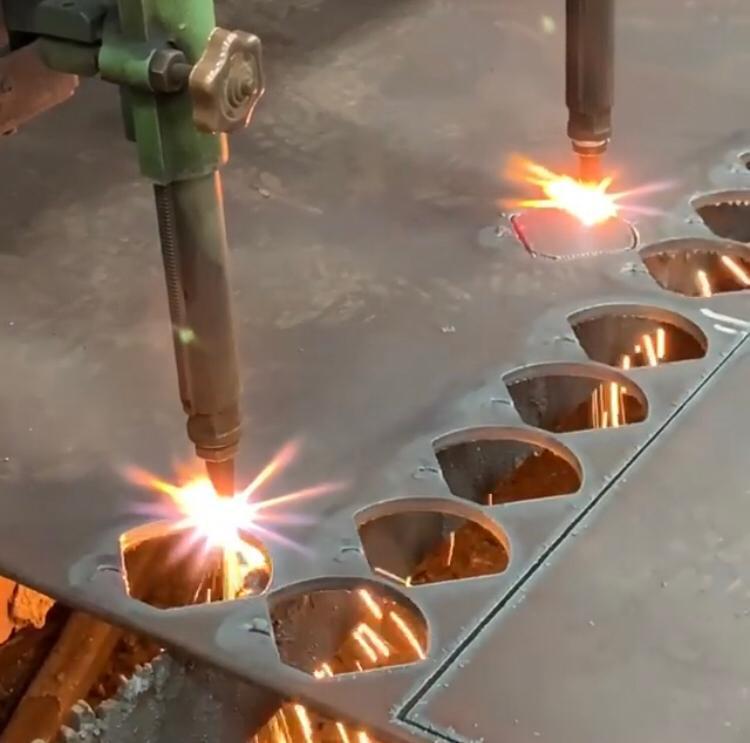 Oxicorte com Sistema CNC